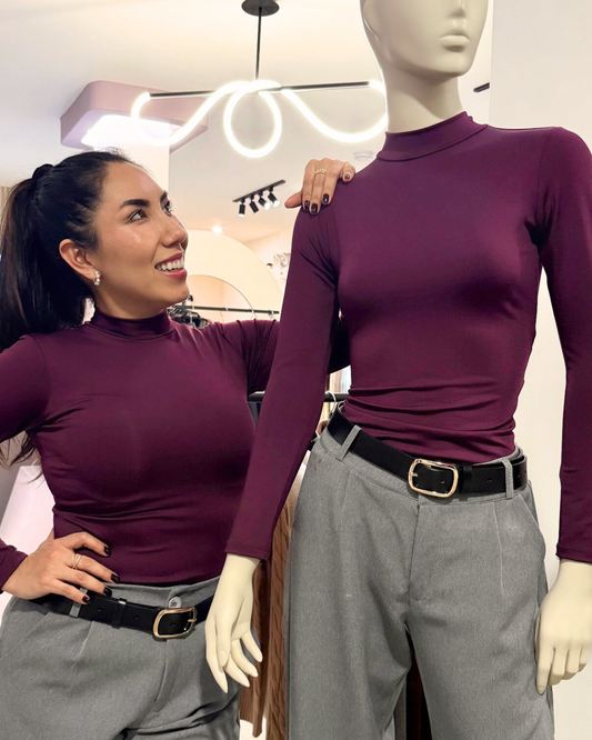 Esencial cuello alto